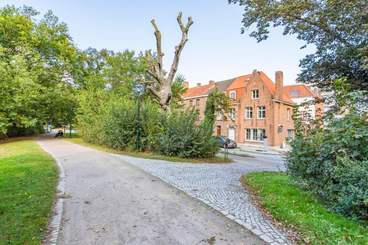 De Hoogmolen - 3 Mins From The City Centre Bruges Exterior photo